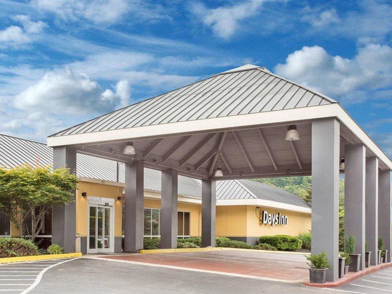 Days Inn By Wyndham Asheville/Mall Exterior foto